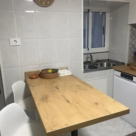 Casa De Campo A 5 Min De Vigo Holiday home Mos